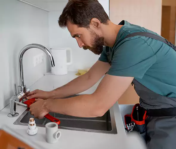 Professional Faucet Replacement Specialist in Chula Vista, CA: Schedule Affordable Faucet Replacement Services with Us